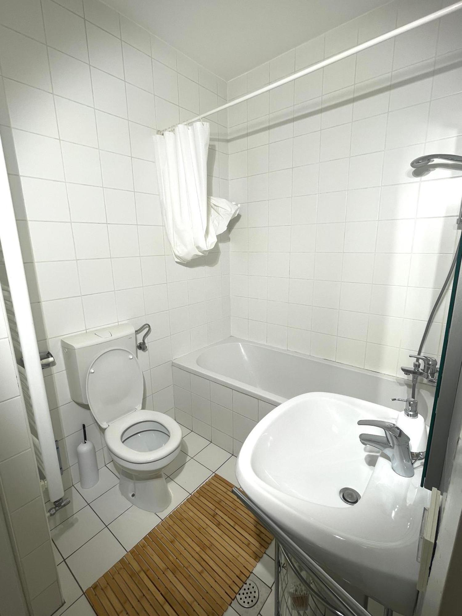 Apartment Kozolec - Location *